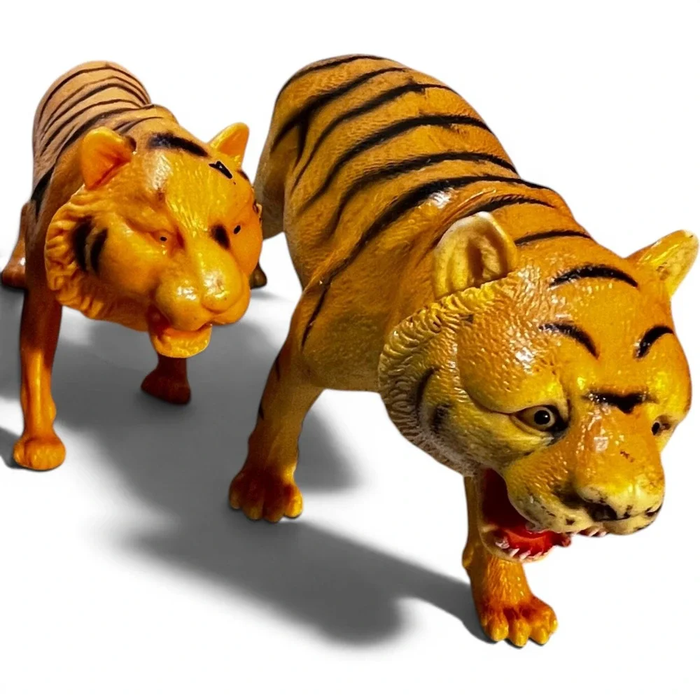 7pc Animal Figurine Set Multicolor Zebra Elephant Tiger Shark Horse